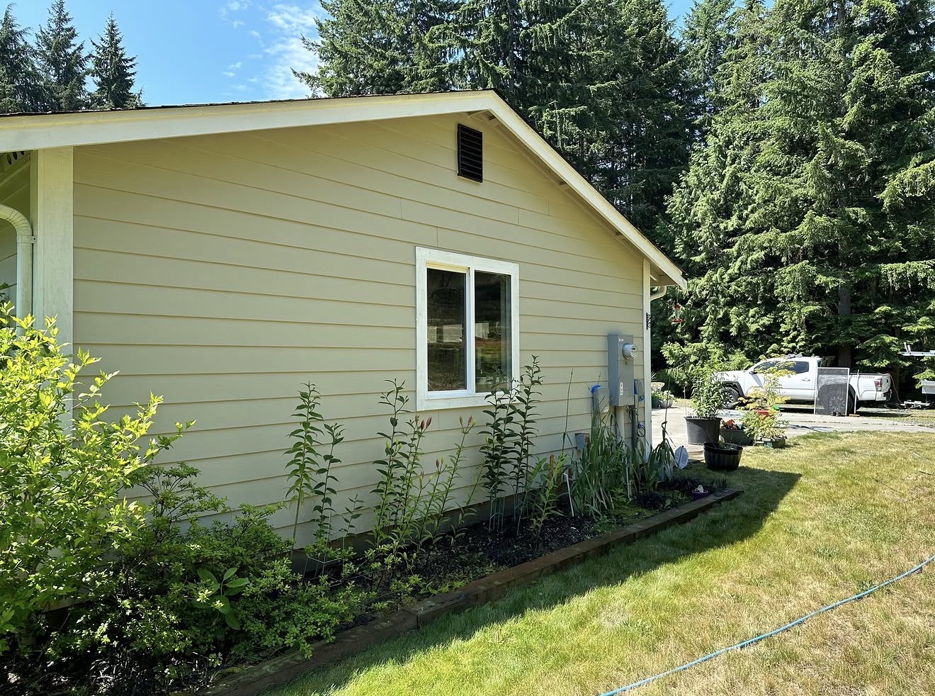 Yellow siding, green streak removal after